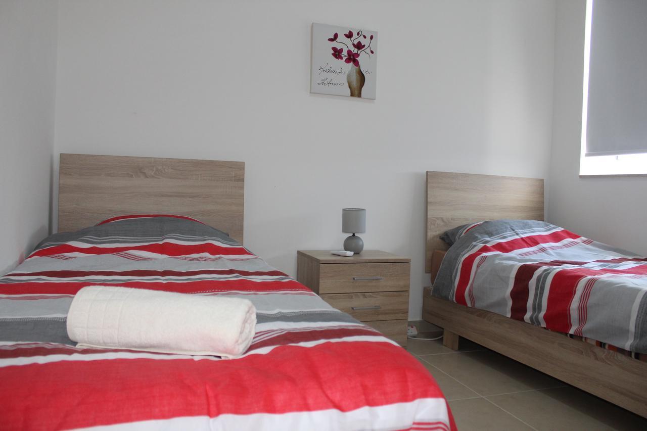 Centre Point Apartment Msida Exterior foto