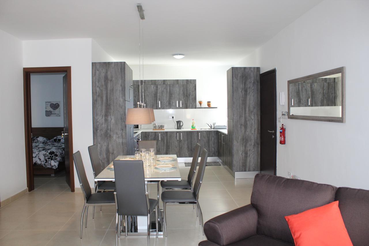 Centre Point Apartment Msida Exterior foto