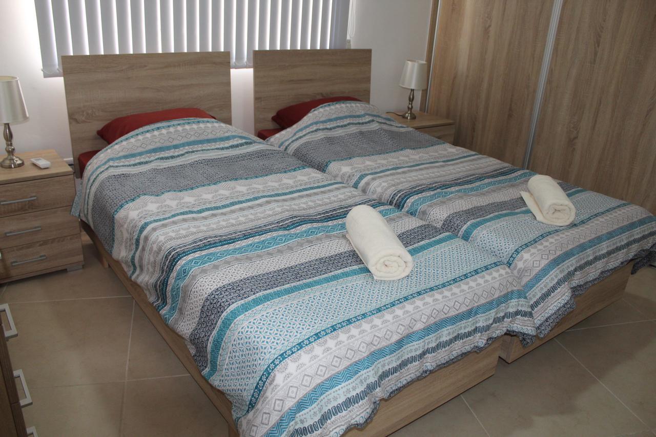 Centre Point Apartment Msida Exterior foto