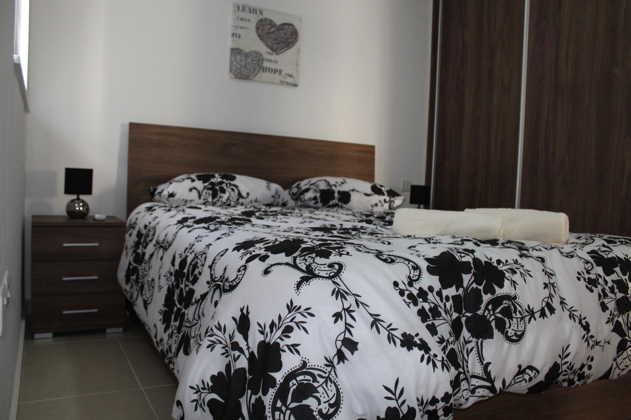 Centre Point Apartment Msida Exterior foto